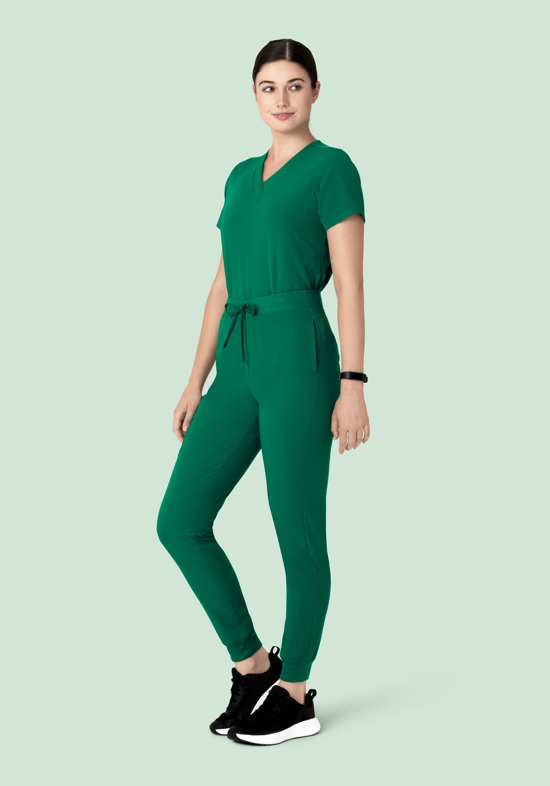 6 Pocket Top Envy Green