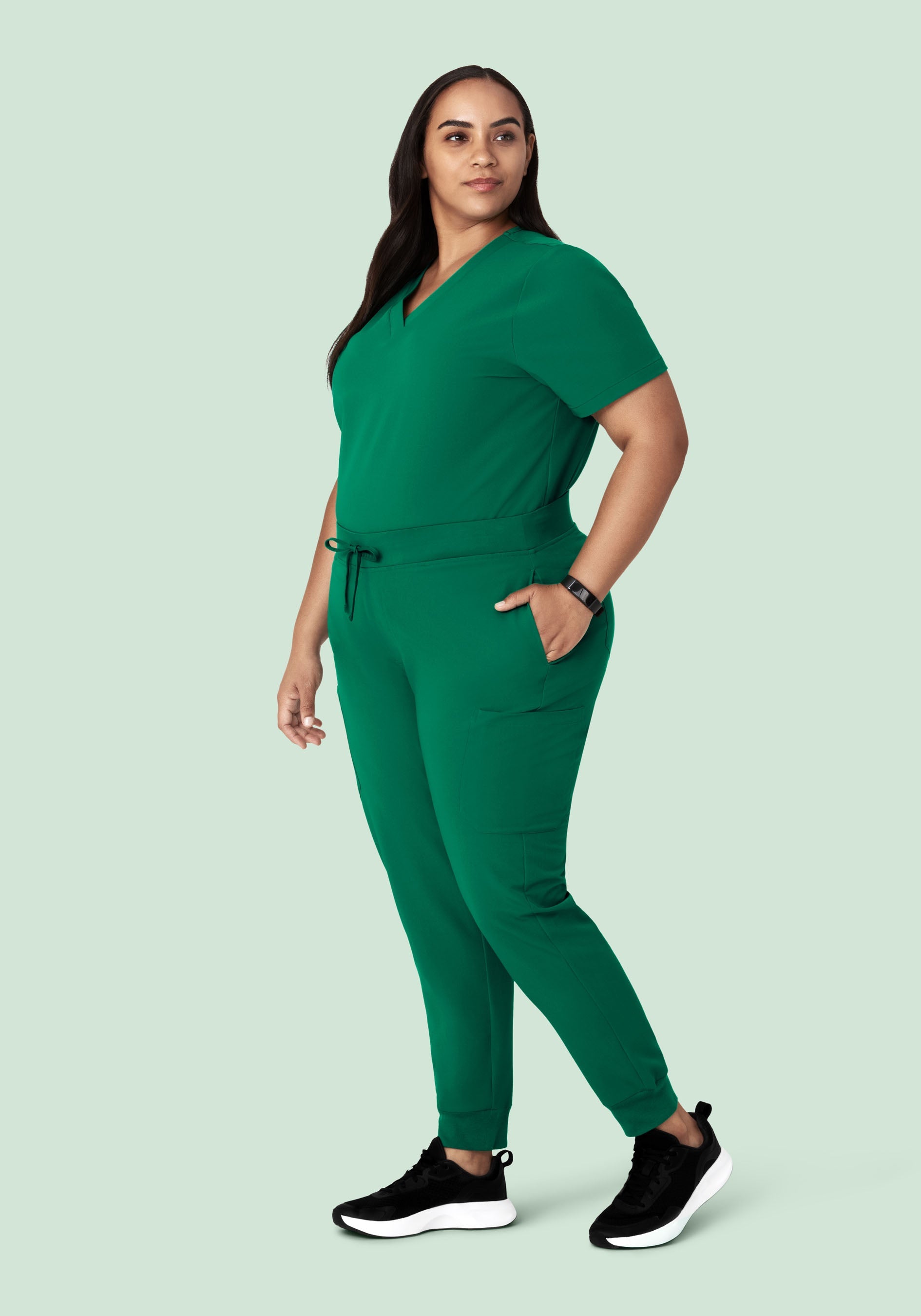 6 Pocket Top Envy Green